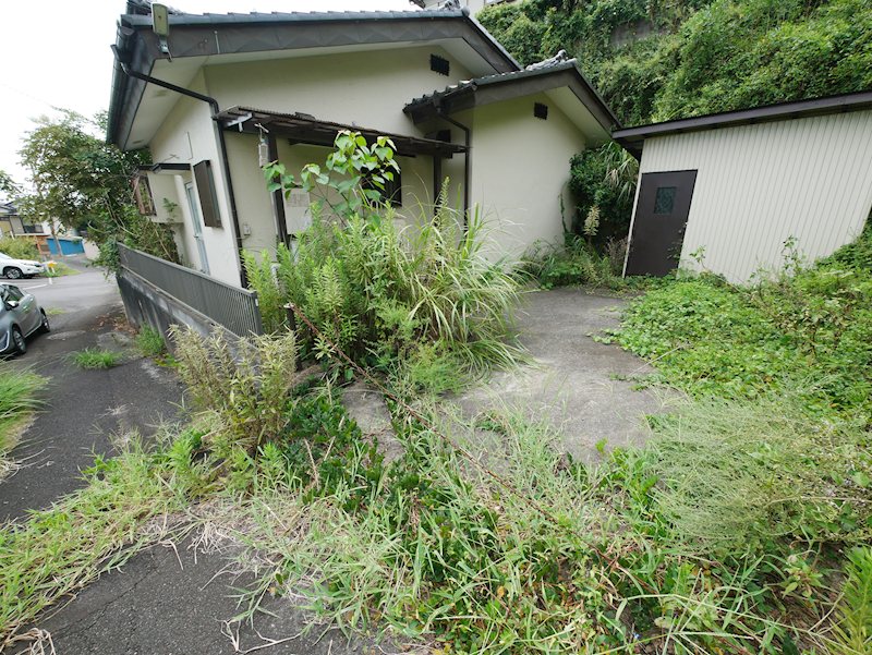 大沼町２丁目１１１番 現地写真（駐車場）