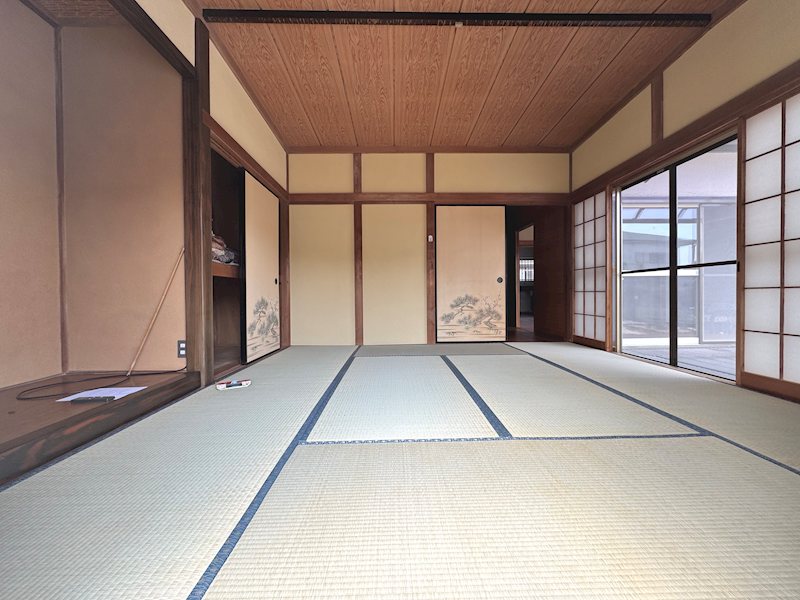 川尻町字切関１１２３番７０ 内観写真（リビング以外の居室）