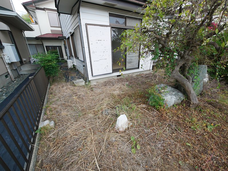 高鈴町５丁目３３６番 現地写真（庭）