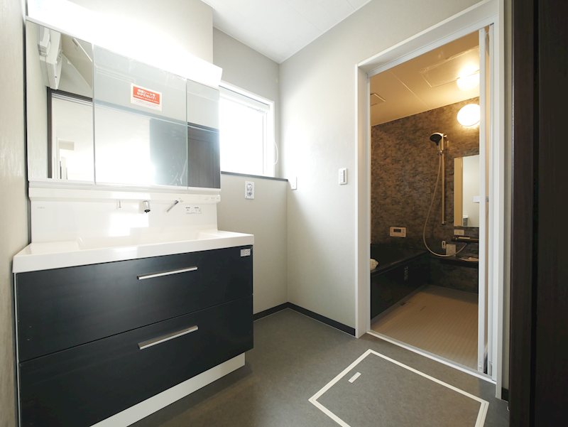 常陸太田市内堀町３５５９番４、３５６０番２ 内観写真（洗面台・洗面所）