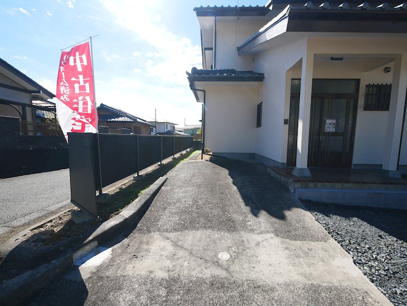 高萩市安良川１３９８番３ 現地写真（駐車場）
