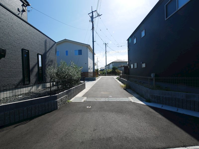 東滑川町１丁目４４１番６、４３４番７ 現地写真（前面道路含む現地写真）