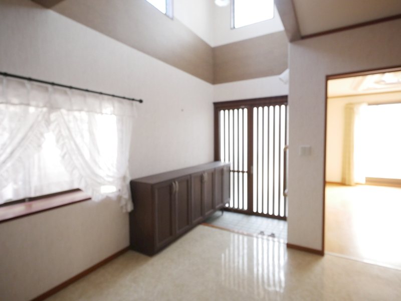 日高町２丁目７８番５他 現地写真（玄関）