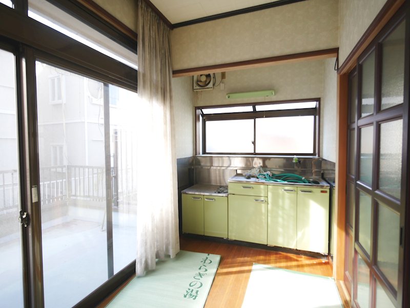 日高町２丁目７８番５他 内観写真（キッチン）