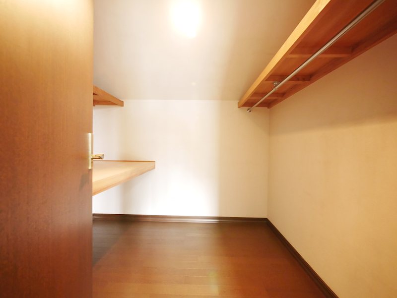 常陸太田市天神林町８４７番１４０ 内観写真（収納）