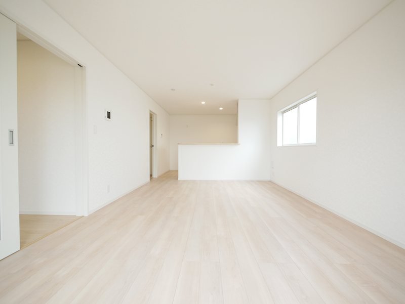 久慈町６丁目第２５　２号棟 内観写真（リビング）
