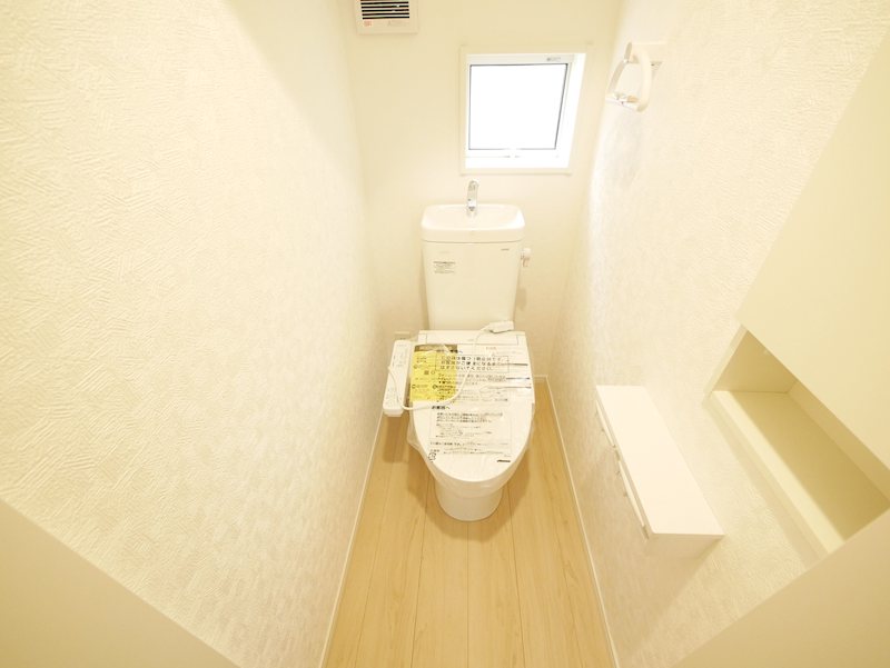 久慈町６丁目第２５　２号棟 内観写真（トイレ）