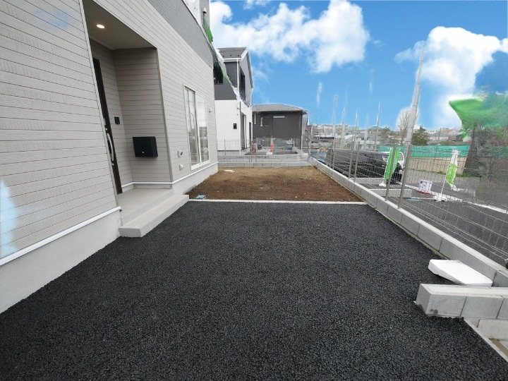 久慈町６丁目第２５　２号棟 現地写真（庭）