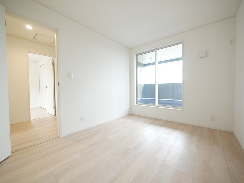 久慈町６丁目第２５　２号棟 内観写真（リビング以外の居室）