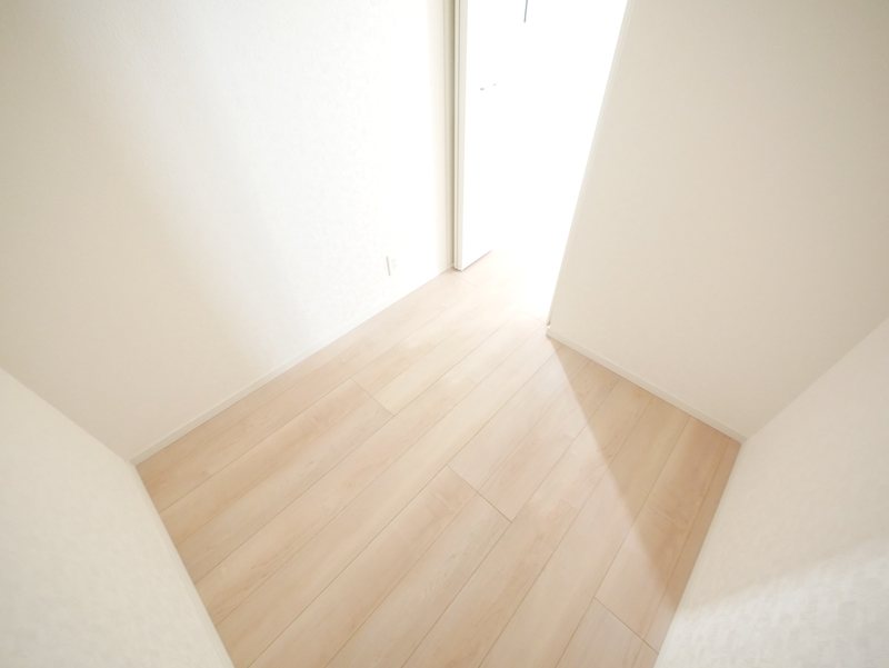 久慈町６丁目第２５　３号棟 内観写真（収納）