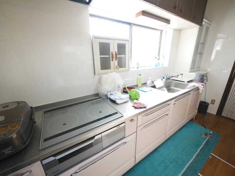 久慈町１丁目５７５３番、５７７２番４３ 内観写真（キッチン）