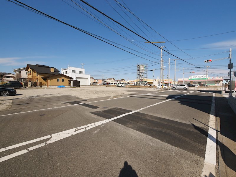 東町３丁目　３期　１号棟 現地写真（前面道路含む現地写真）