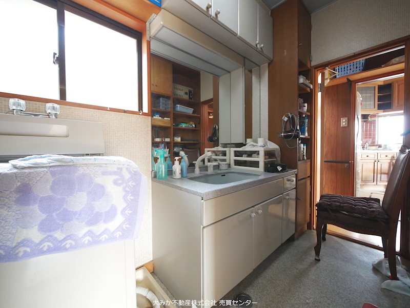 城南町１丁目６１番 内観写真（洗面台・洗面所）