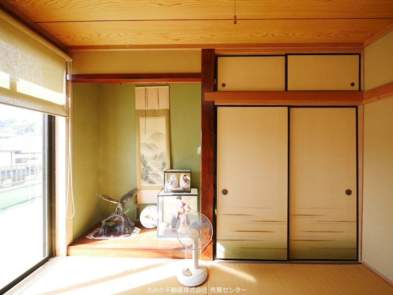 城南町１丁目６１番 内観写真（リビング以外の居室）