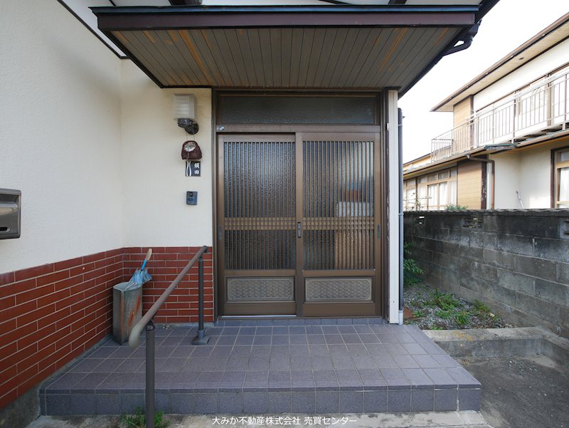 東大沼町２丁目４９７番 現地写真（玄関）