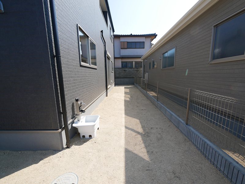 東大沼町１丁目　第１　１号棟 現地写真（庭）