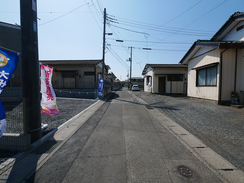 東大沼町１丁目　第１　１号棟 現地写真（前面道路含む現地写真）