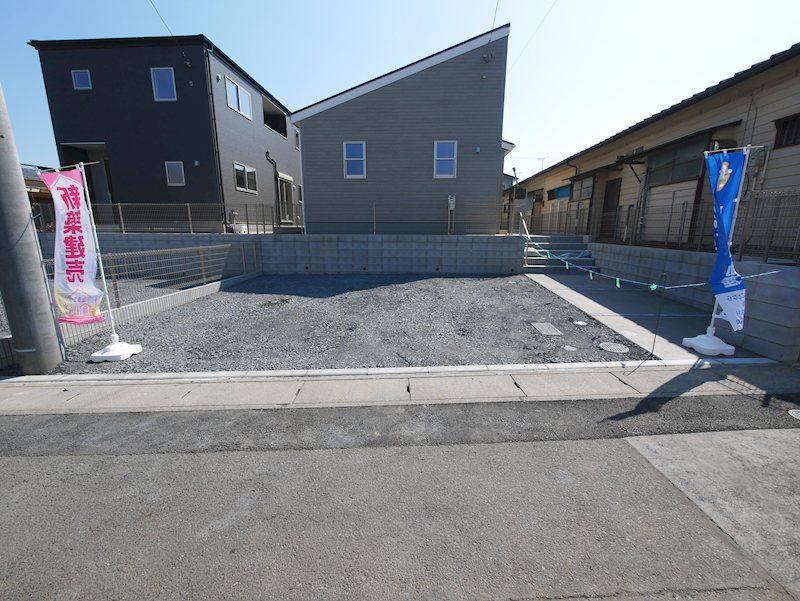 東大沼町１丁目　第１　２号棟 現地写真（駐車場）