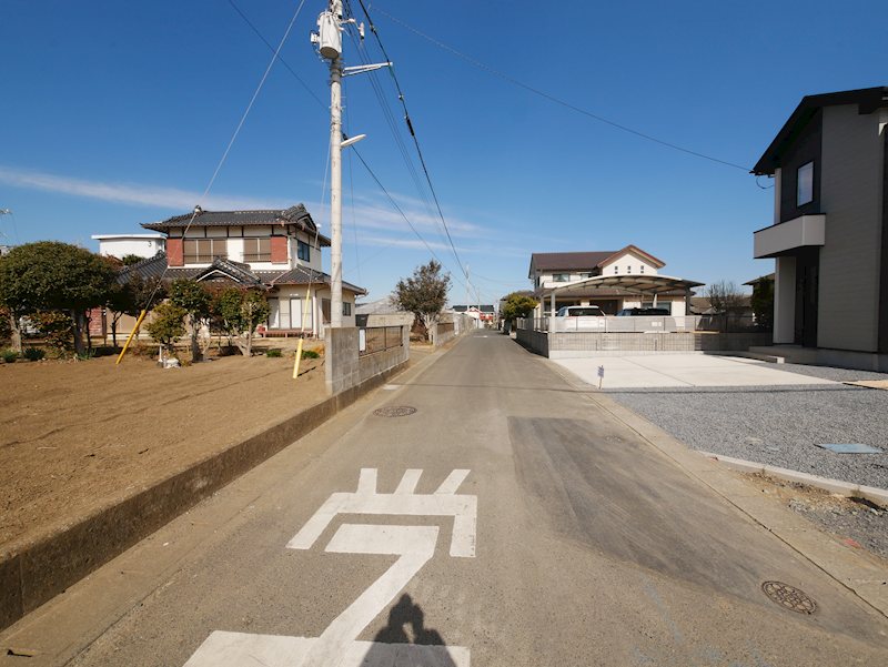 東金沢町２丁目　９期　１号棟 現地写真（前面道路含む現地写真）