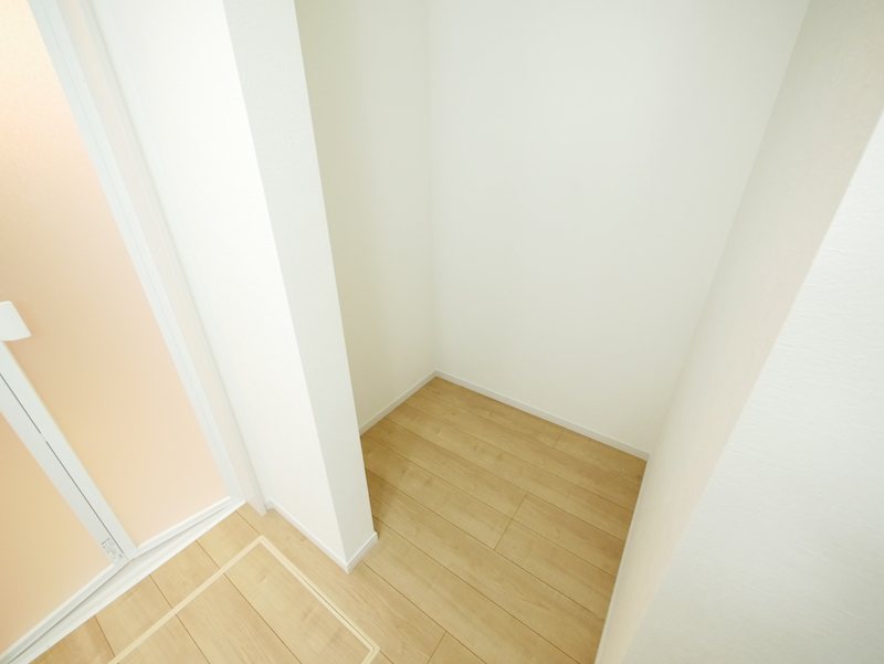 東大沼町２丁目　１期 内観写真（収納）