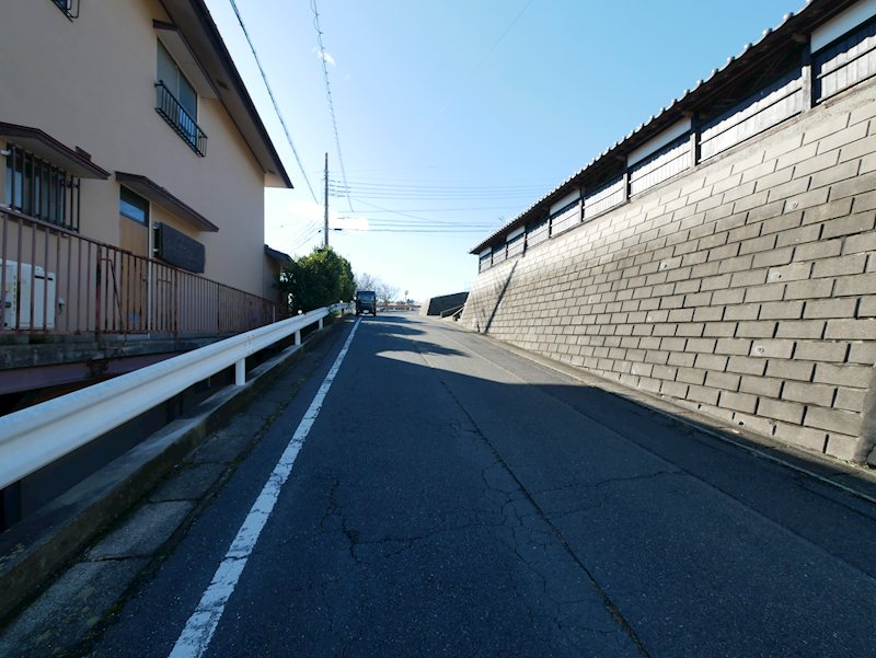 みかの原町１丁目６８番 現地写真（前面道路含む現地写真）
