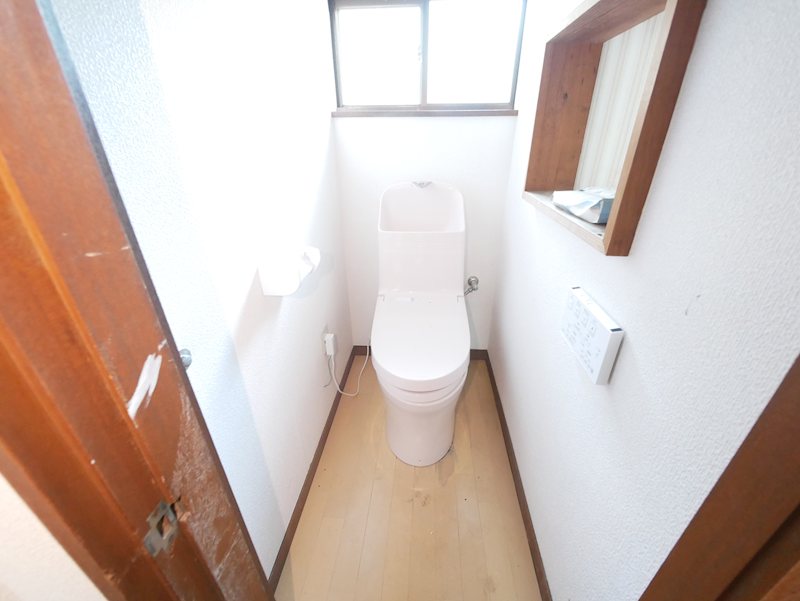 滑川本町１丁目１６８番 内観写真（トイレ）