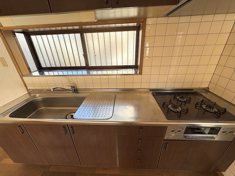 かみあい町２丁目３６番２００ 内観写真（キッチン）