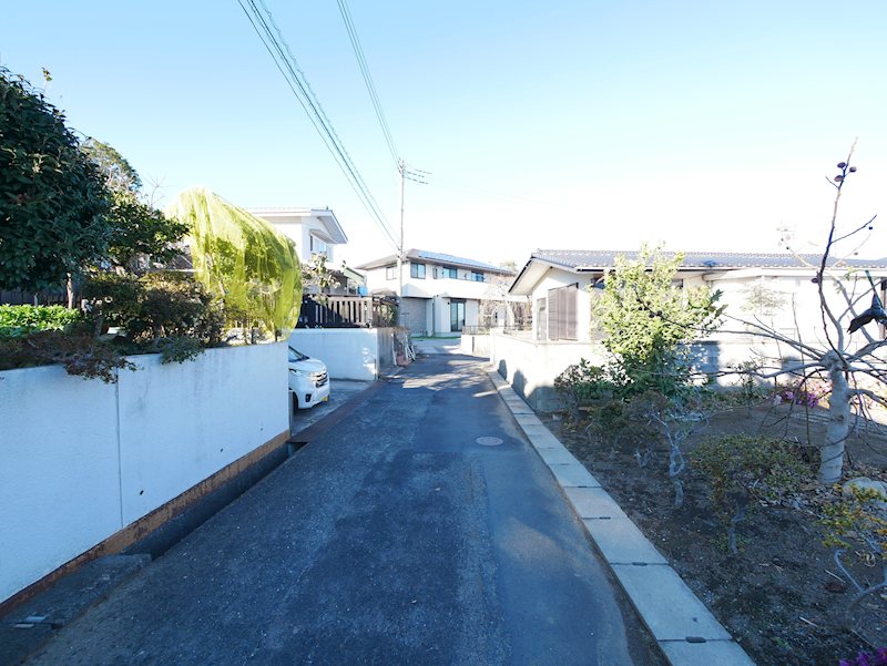 諏訪町４丁目２４１番 現地写真（前面道路含む現地写真）