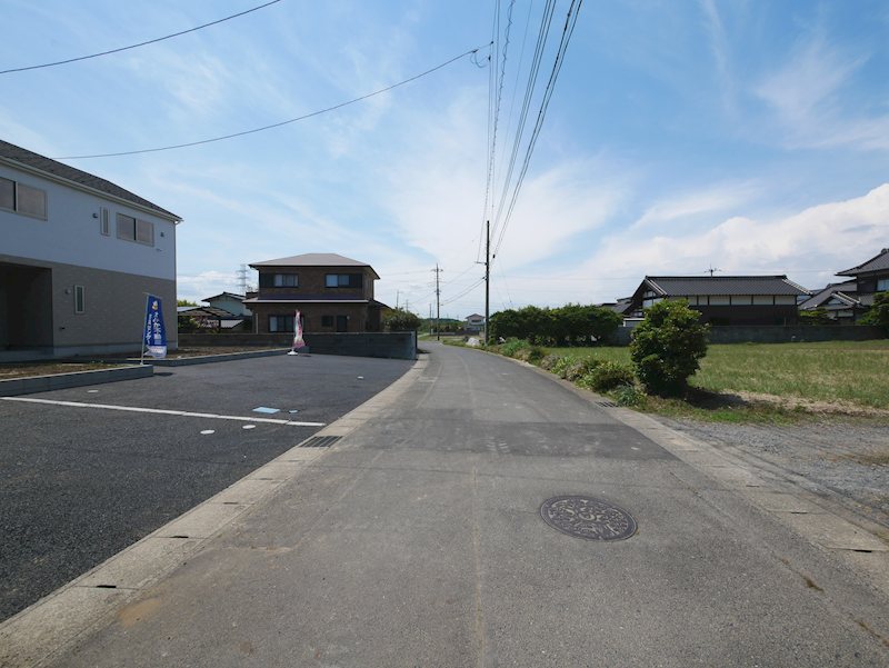 那珂郡東海村大字亀下　１号棟 現地写真（前面道路含む現地写真）