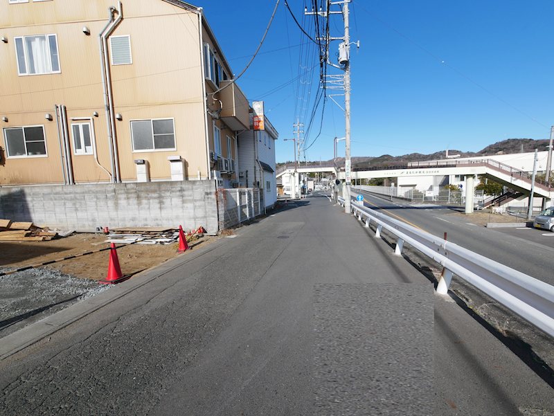 宮田町１丁目１０番 現地写真（前面道路含む現地写真）