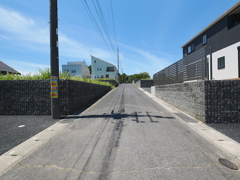 那珂郡東海村村松　第６　１号棟 現地写真（前面道路含む現地写真）