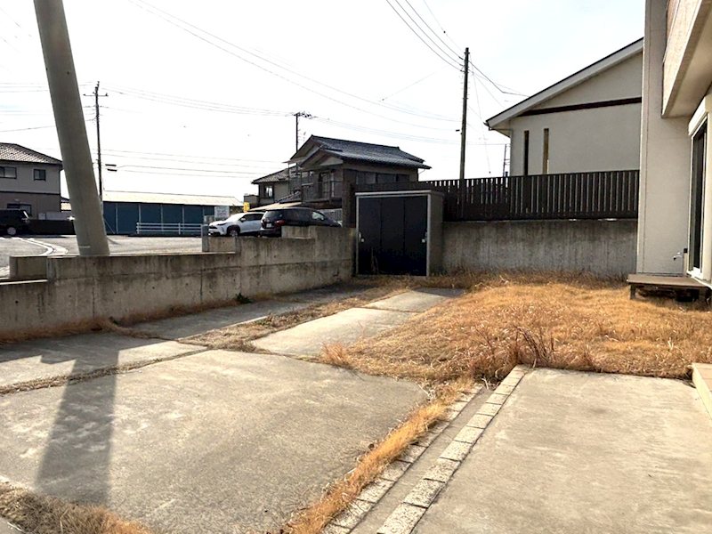 東金沢町５丁目２４８番８ 現地写真（庭）