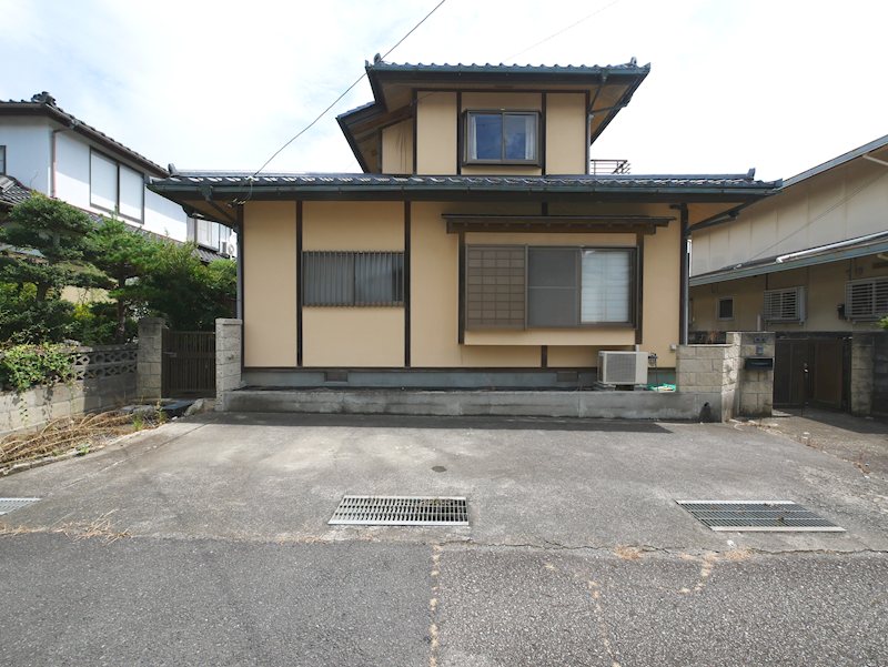 石名坂町１丁目１６１番３１他 現地写真（駐車場）