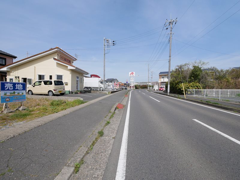 南高野町２丁目２５０番１  現地写真（前面道路含む現地写真）