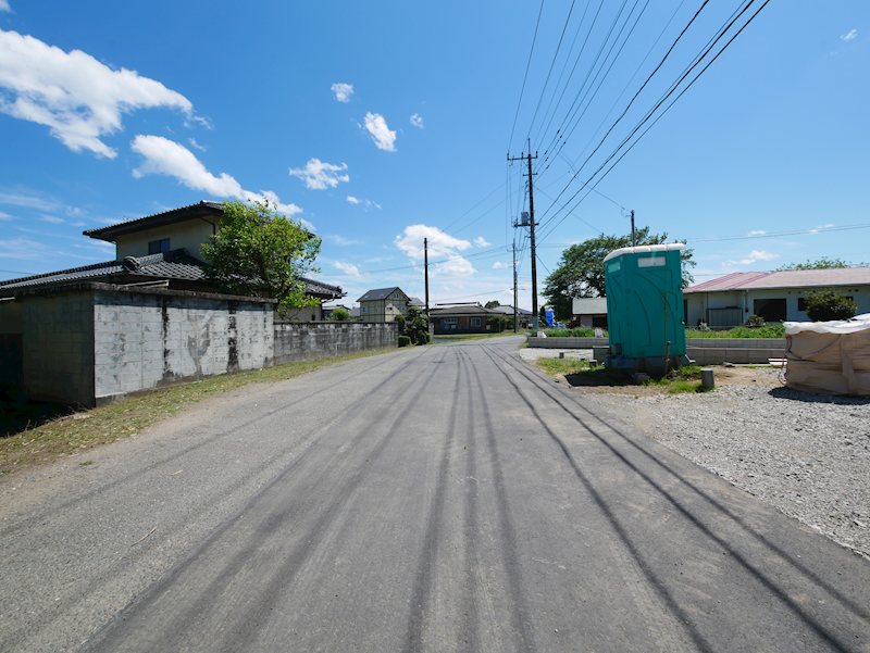 高萩市高萩　第２　２号棟 現地写真（前面道路含む現地写真）