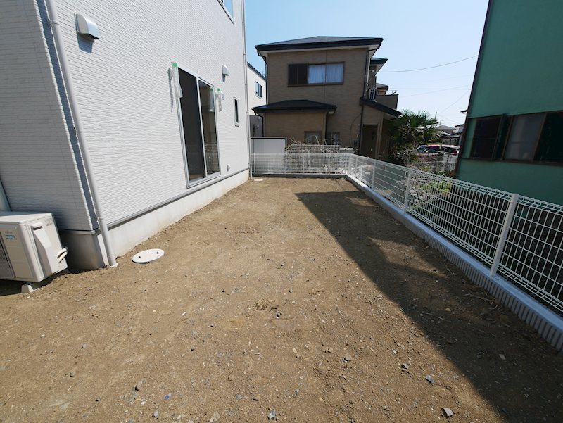 東金沢町１丁目　２号棟 現地写真（庭）