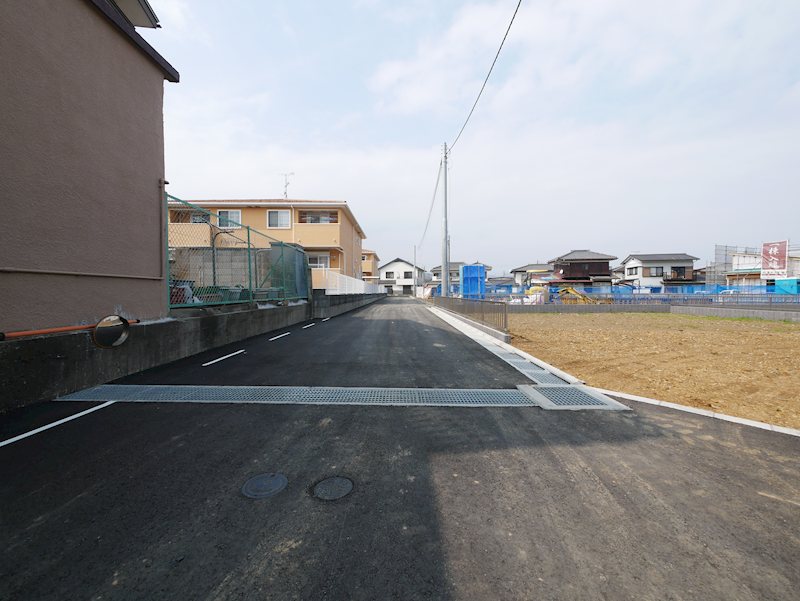 東大沼町３丁目１１期　５号棟 現地写真（前面道路含む現地写真）
