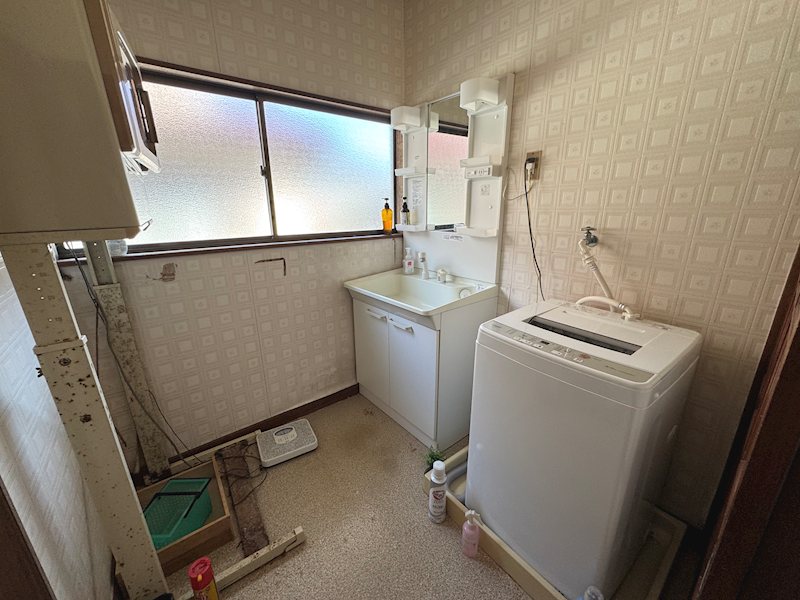 東多賀町５丁目２９４番 内観写真（洗面台・洗面所）
