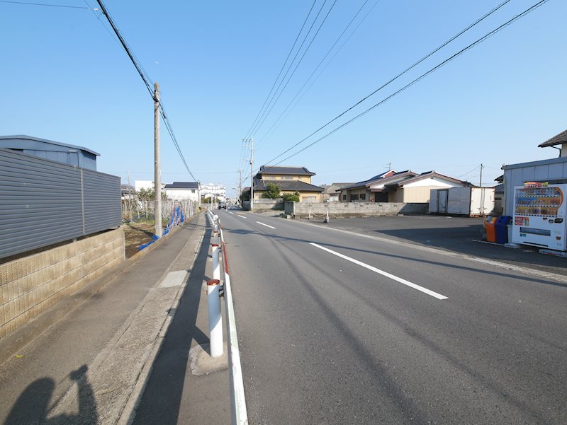 東金沢町２丁目１８２番６，１８２番７ 現地写真（前面道路含む現地写真）