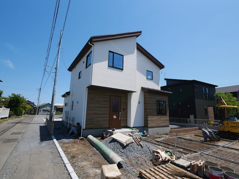 諏訪町２丁目１期　１号棟 現地写真