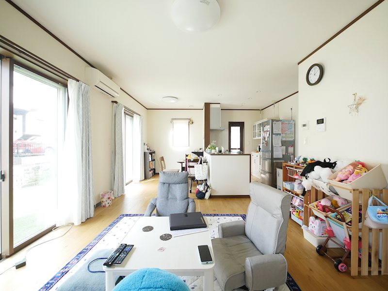 かみあい町１丁目４１番５３ 内観写真（リビング）