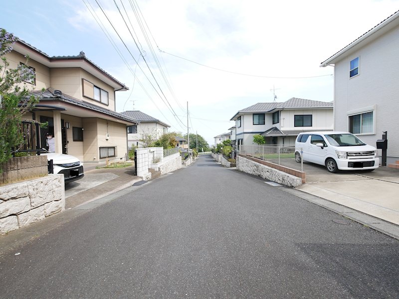 かみあい町１丁目４１番５３ 現地写真（前面道路含む現地写真）