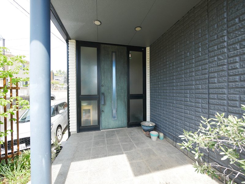 常陸太田市天神林町１２２５番１６２ 現地写真（玄関）