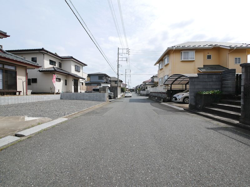高萩市島名２０７１番２１ 現地写真（前面道路含む現地写真）