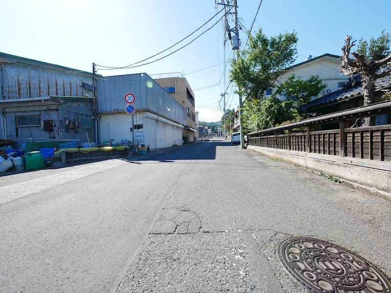 滑川本町１丁目４番 現地写真（前面道路含む現地写真）