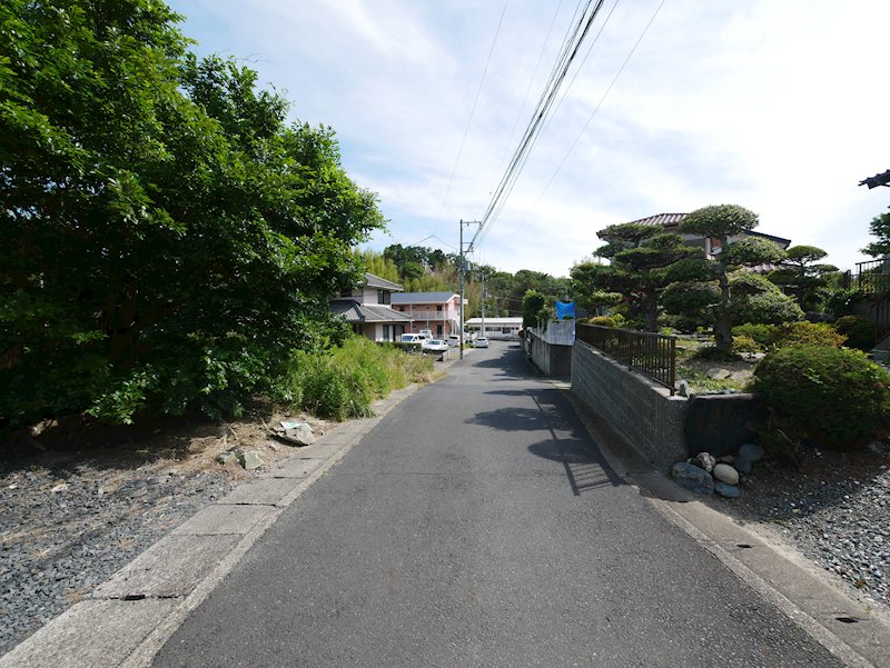 久慈町２丁目３０６０番３、３０５３番７ 現地写真（前面道路含む現地写真）