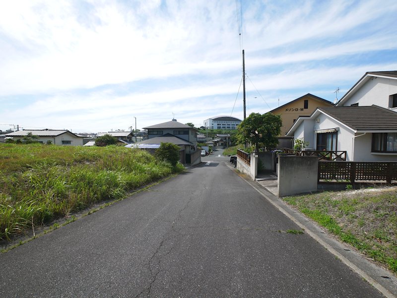 久慈町２丁目３４９番 現地写真（前面道路含む現地写真）