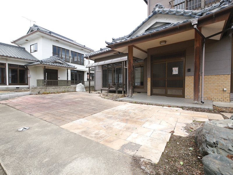末広町３丁目１２６番２ 現地写真（駐車場）