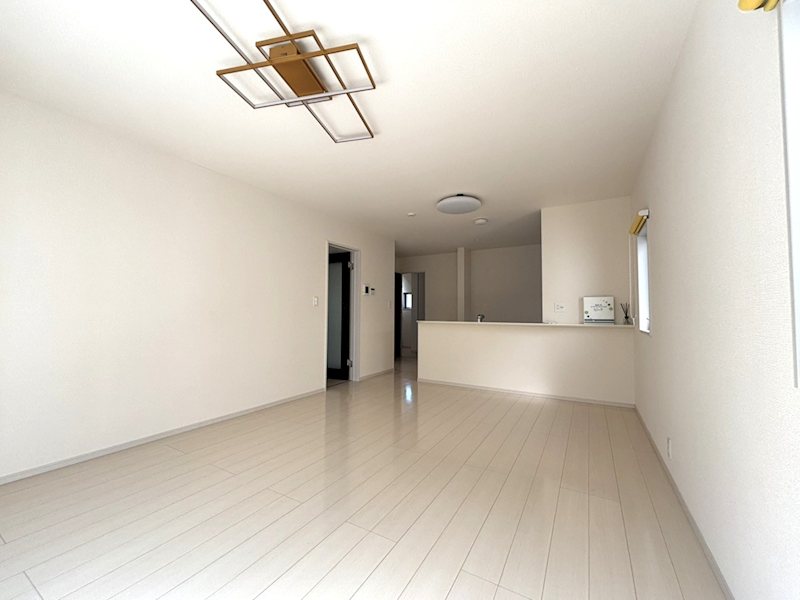 茨城県日立市川尻町３丁目２３５２番２６７他 内観写真（リビング）