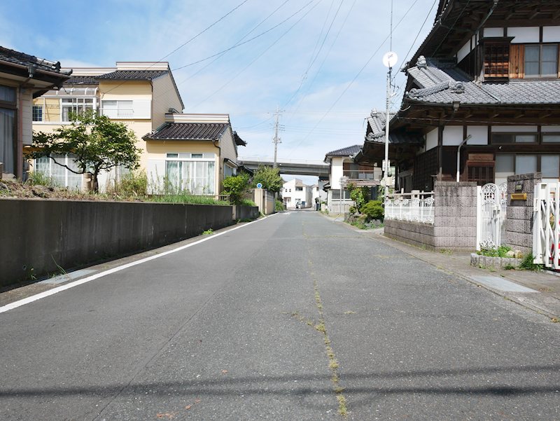 十王町友部東３丁目２番４、２番５ 現地写真（前面道路含む現地写真）
